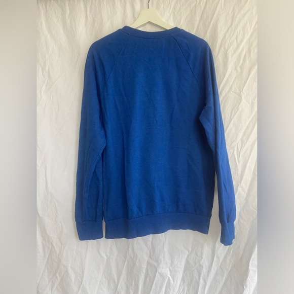 Walt Disney World Crewneck Mickey Sweatshirt Silver Blue Size Large - Picture 13 of 13